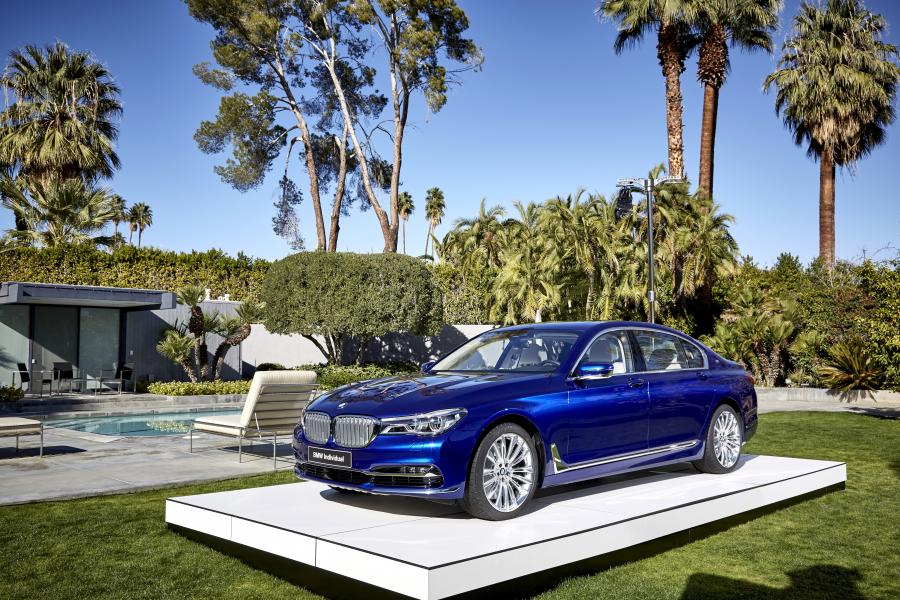  BMW M760Li xDrive V12 Excellence Manufactur 2017 года  (фото 1 из 6)